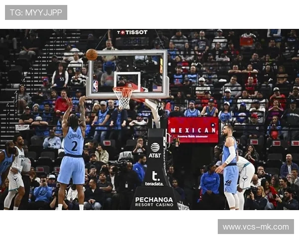 哈登狂飙55分刷新队史纪录，快船客场力克黄蜂终结连败